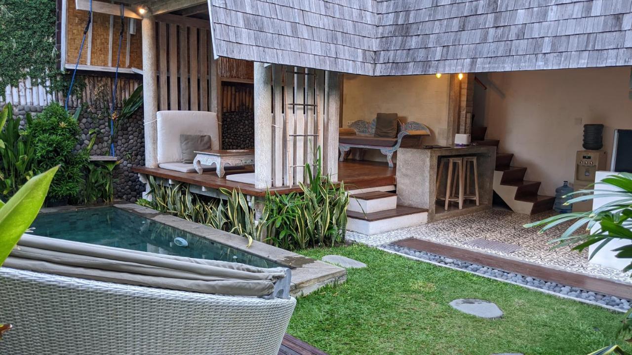 Villa Made West Seminyak  Bagian luar foto