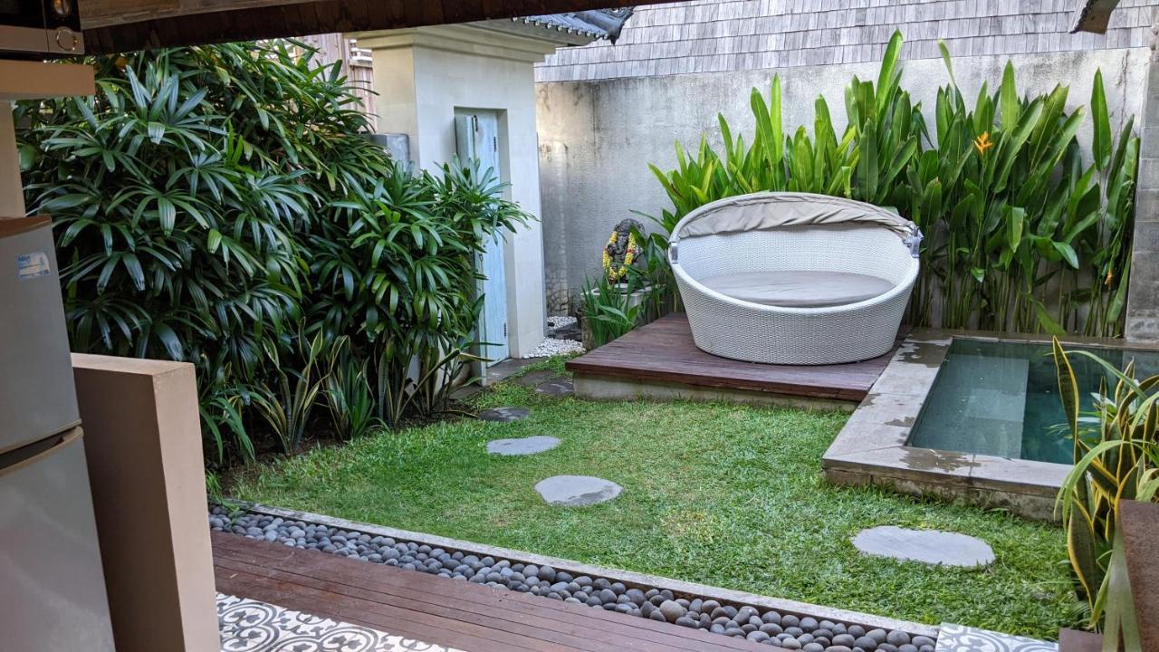 Villa Made West Seminyak  Bagian luar foto