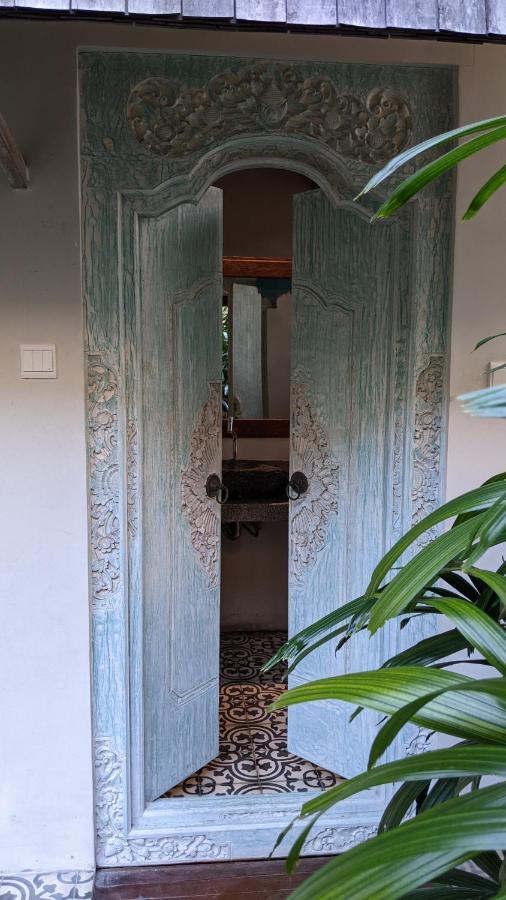 Villa Made West Seminyak  Bagian luar foto